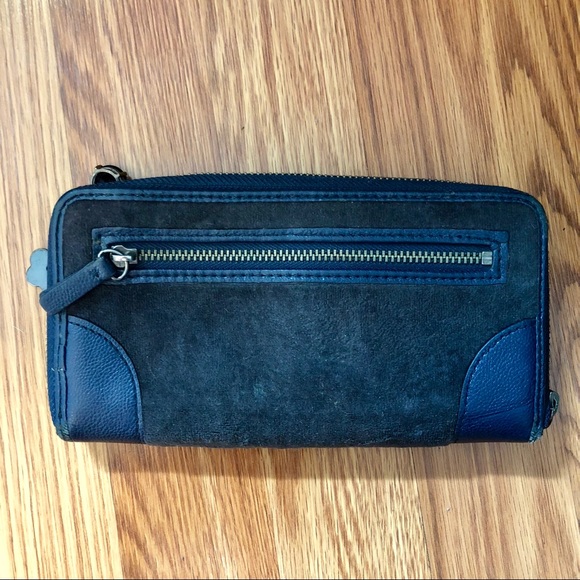 Juicy Couture Go Steady velour wallet - Picture 6 of 6